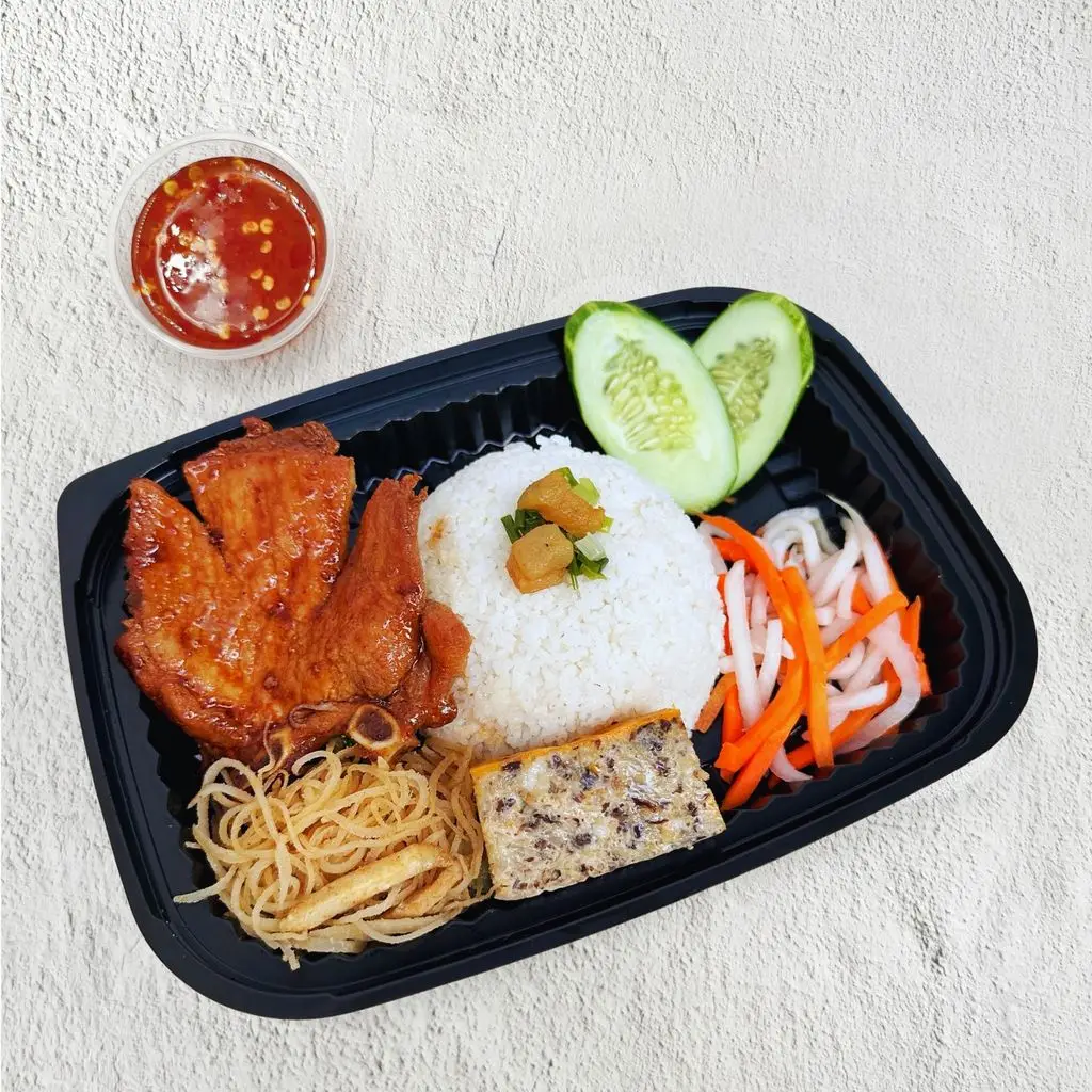 Hình ảnh Cơm tấm sườn - bì	- chả