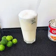 Hình ảnh Sữa tươi lắc quất