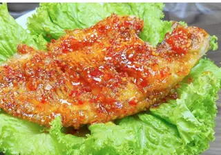 Hình ảnh Cơm cá diêu hồng nước mắm chua ngọt