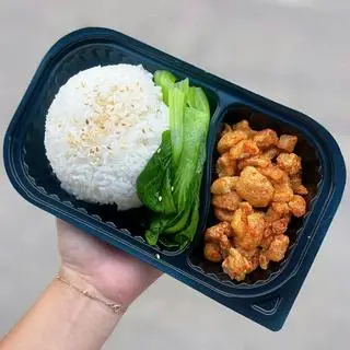 Hình ảnh Cơm trắng tóp mỡ da giòn