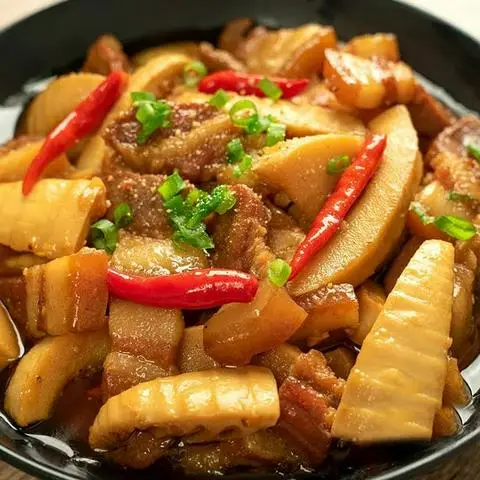 Hình ảnh Cơm Tấm - Cơm Trưa Văn Phòng Thỏ Con - Đặng Thúc Vịnh