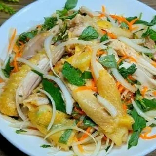 Hình ảnh Nửa con gà trộn gỏi