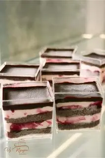 Hình ảnh Việt quất choco hủ mini