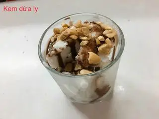 Hình ảnh Kem dừa ly