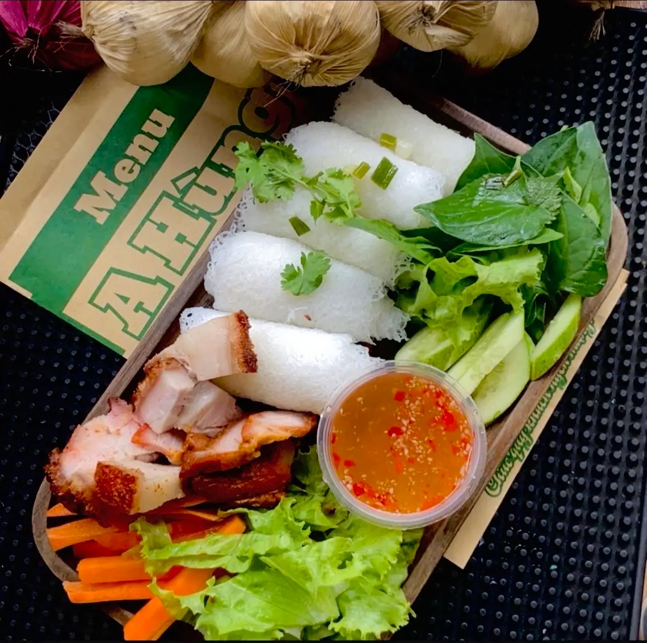 Hình ảnh Bánh Mì & Bánh Hỏi Heo Quay A Hùng - Lê Văn Sỹ