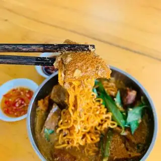 Hình ảnh Phá lấu mì gói 1 vắt