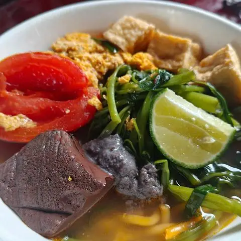 Hình ảnh Cô Gái - Canh Bún & Bún Riêu - Xô Viết Nghệ Tĩnh