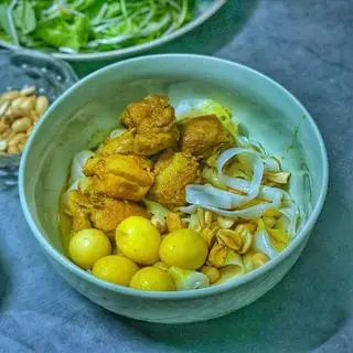 Hình ảnh Mì Quảng heo - gà