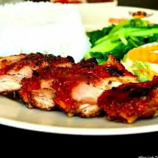 Hình ảnh Cơm sườn nướng BBQ truyền thống