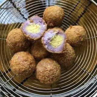 Hình ảnh Khoai môn lệ phố - 3 cái