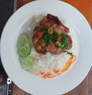 Hình ảnh Cơm sườn nướng