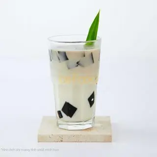 Hình ảnh Sữa tươi sương sáo đường đen