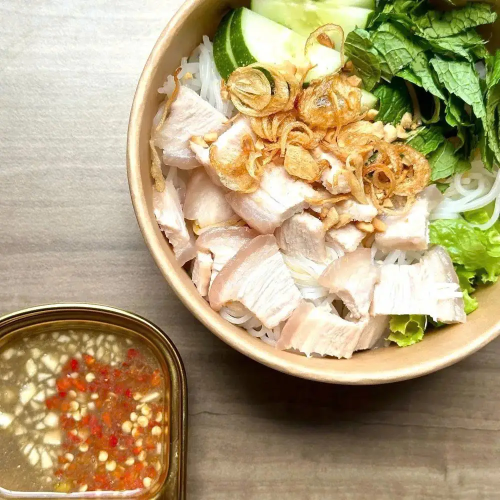 Hình ảnh Bún mắm nêm thịt luộc