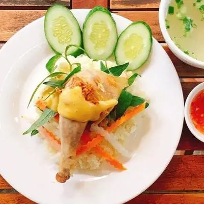 Hình ảnh 2 Chị Em - Cơm Gà Nha Trang - Hoa Sứ