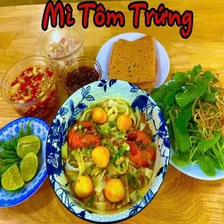Hình ảnh Mì Quảng tôm trứng
