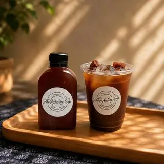 Hình ảnh Coldbrew mơ - chai 180ml
