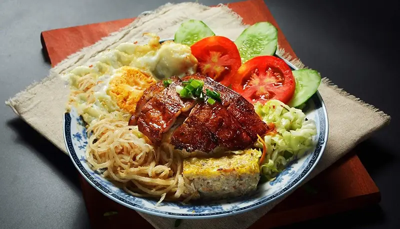 Hình ảnh Cơm Tấm Hoa Giấy - Dương Văn Cam