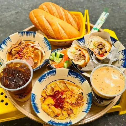 Hình ảnh Bánh Mì Chấm Phan Thiết Cô Xíu - Nguyễn Kiệm