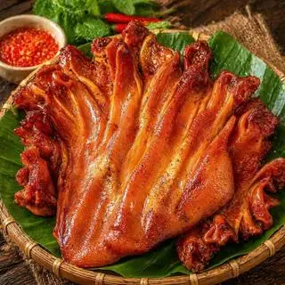Hình ảnh Tai heo nướng muối ớt