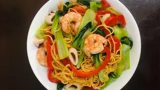 Hình ảnh Mì xào mềm