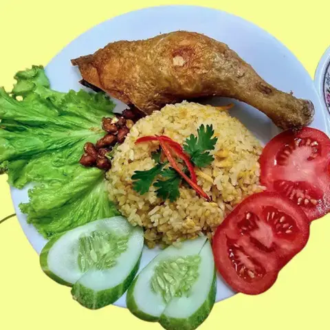 Hình ảnh Cơm Gà Xối Mỡ Nam Ký 168 - Bình Trị Đông
