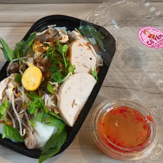 Hình ảnh Bánh ướt lòng gà đặc biệt