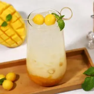 Hình ảnh Yakult xoài
