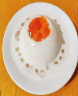 Hình ảnh Tàu hũ Singapo xốt đào trân châu trắng