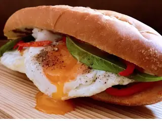 Hình ảnh Bánh mì ốp la