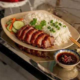 Hình ảnh Cơm vịt quay - 烤鴨飯