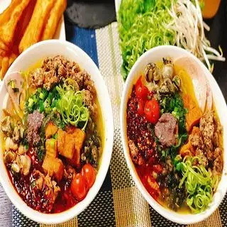 Hình ảnh Bún riêu đặc biệt