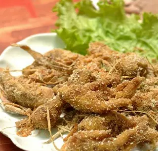 Hình ảnh Chân gà rút xương rang muối -  đĩa to