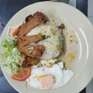 Hình ảnh Cơm tấm sườn trứng