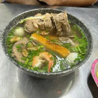 Hình ảnh Mì tươi sườn thập cẩm ( nước,khô )