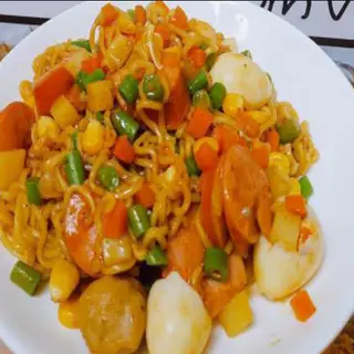 Hình ảnh Mì trộn Indomie