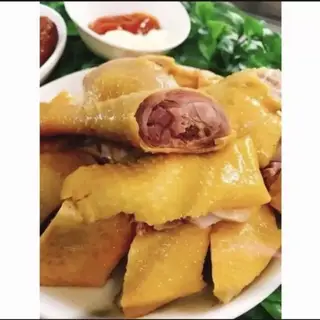 Hình ảnh Gà Ủ Muối Nguyên Con ( chặt sẵn)