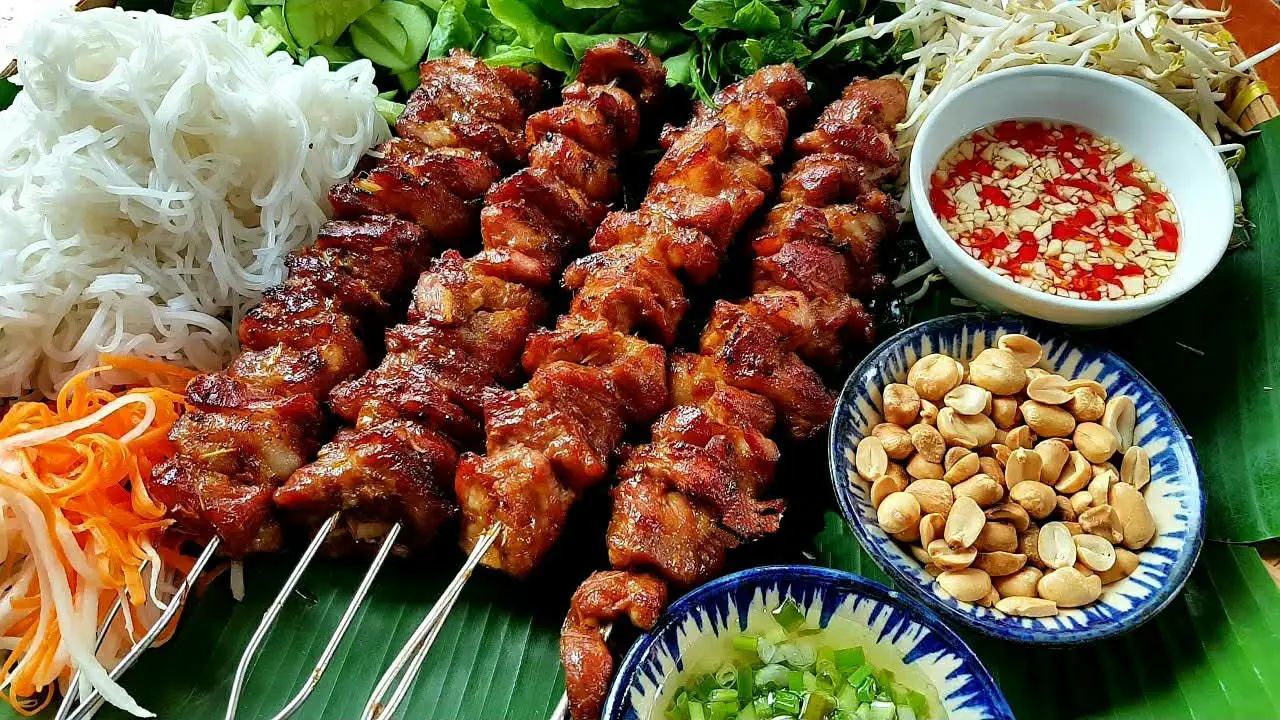 Hình ảnh Bún Thịt Nướng Nhi Nhi - Phan Huy Ích