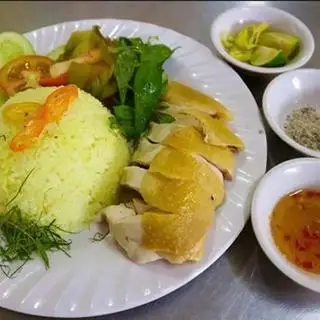 Hình ảnh Cơm gà chặt