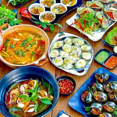 Hình ảnh Quán Xe Lôi - Cháo Lòng, Má Heo, Ốc Lẩu - Ấp Trung Đông