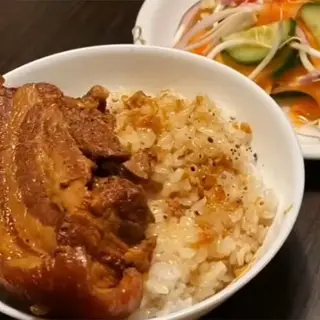 Hình ảnh Xôi thịt kho đặc biệt