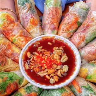 Hình ảnh Bò bía - 10 cuốn