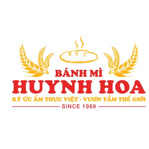 Hình ảnh Bánh Mì Huynh Hoa - 220 Phan Xích Long