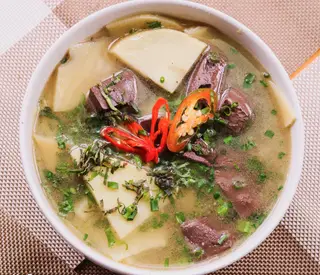 Hình ảnh Canh măng tiết
