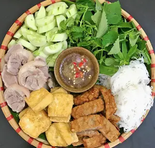 Hình ảnh Bún - đậu - thịt - chả cốm