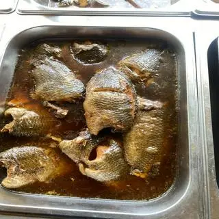 Hình ảnh Cơm cá rô kho