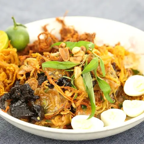 Hình ảnh Bánh tráng trộn tóp mỡ 