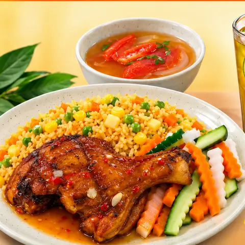Hình ảnh Hòa Tiến - Cơm Rang Gà, Bò & Heo - Giảng Võ