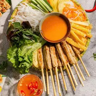 Hình ảnh Nem lụi Huế