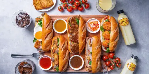 Hình ảnh Bánh Mì Thịt Nướng Dòn Dòn - Bánh Mì Chả Cá & Sữa Bắp - Tô Hiến Thành