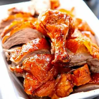 Hình ảnh Vịt quay nguyên con